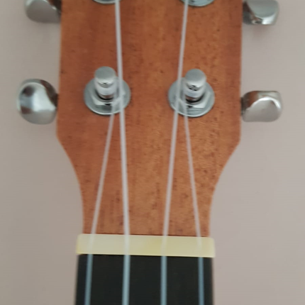 UKULELE 23" CONCERT